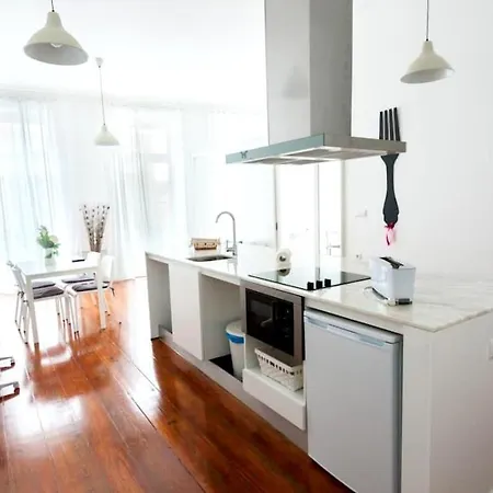 Apartamento Com Vista Para A Cidade *